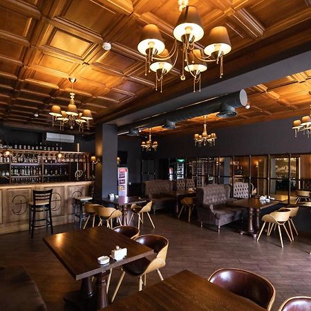 Dioskuria Hotel 수쿰 외부 사진